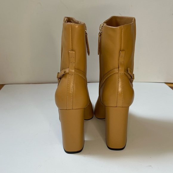 NEW SCHUTZ Nappa Leather Bootie size 8 - Picture 10 of 11